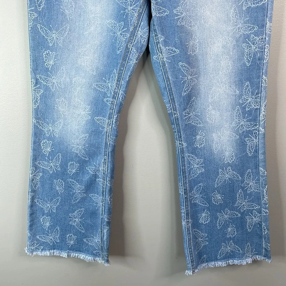CREAM Mason Butterfly Cropped Shape Fit Jeans Blue Light Wash Mid Rise Fray 30 - Picture 4 of 13